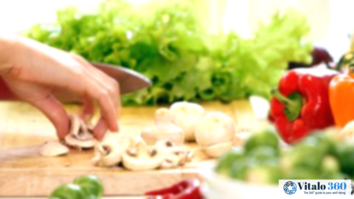 Heart-Healthy Eating: 8 Simple Steps to Protect Your Heart Heart-Healthy Eating: 8 Simple Steps to Protect Your Heart