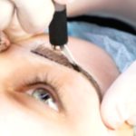 Microblading Eyebrows: A Detailed Guide & What to Expect
